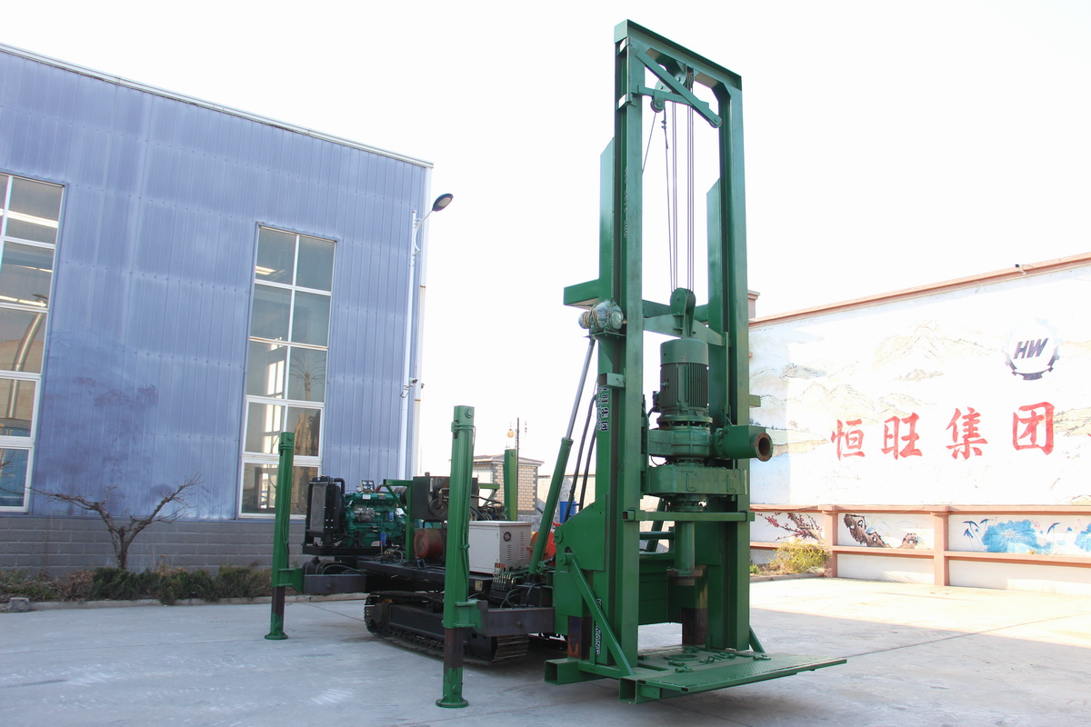 7寸鋼履帶反循環(huán)鉆機